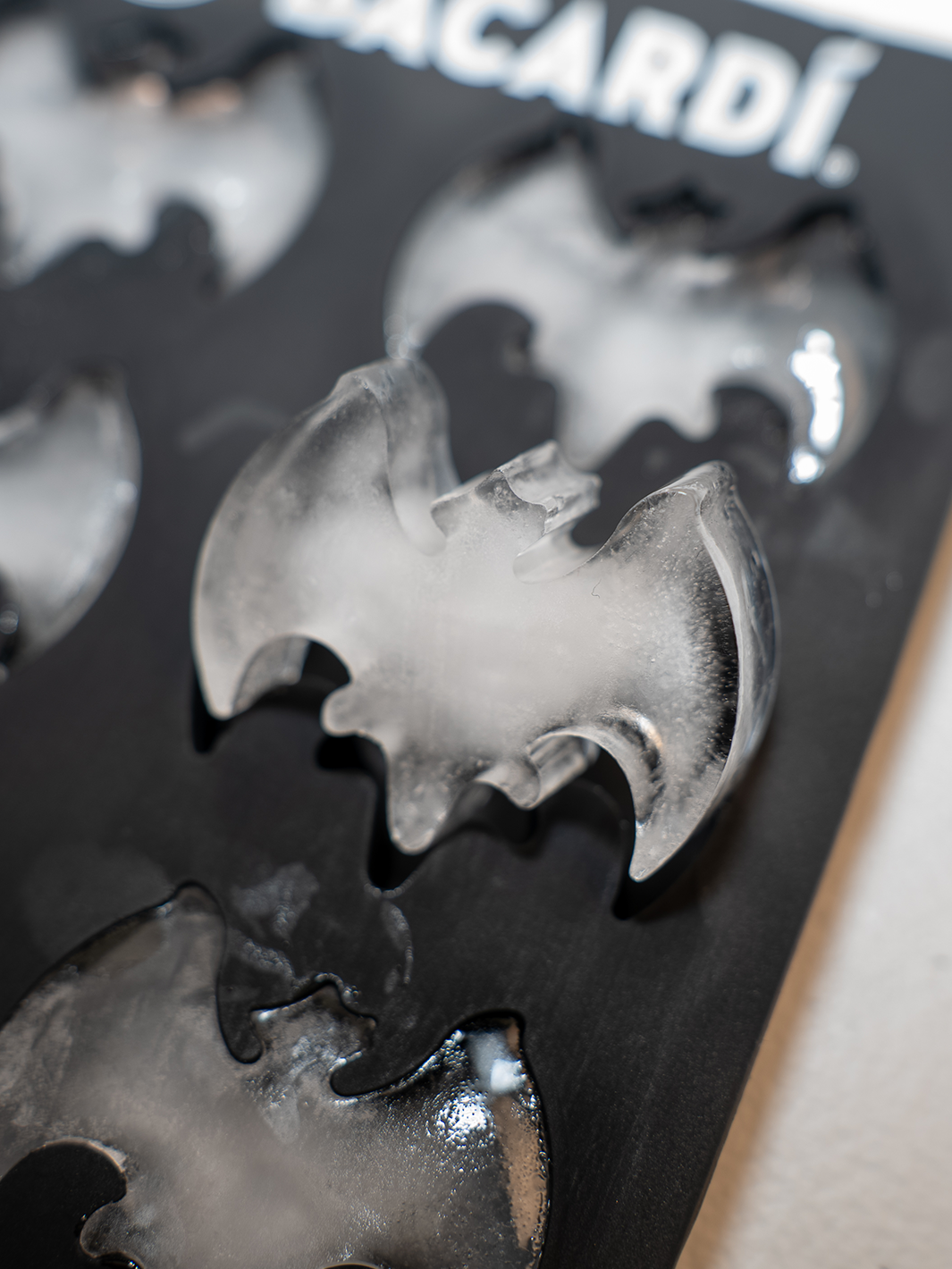 BACARDÍ Bat Ice Mold – 10 Cube Tray