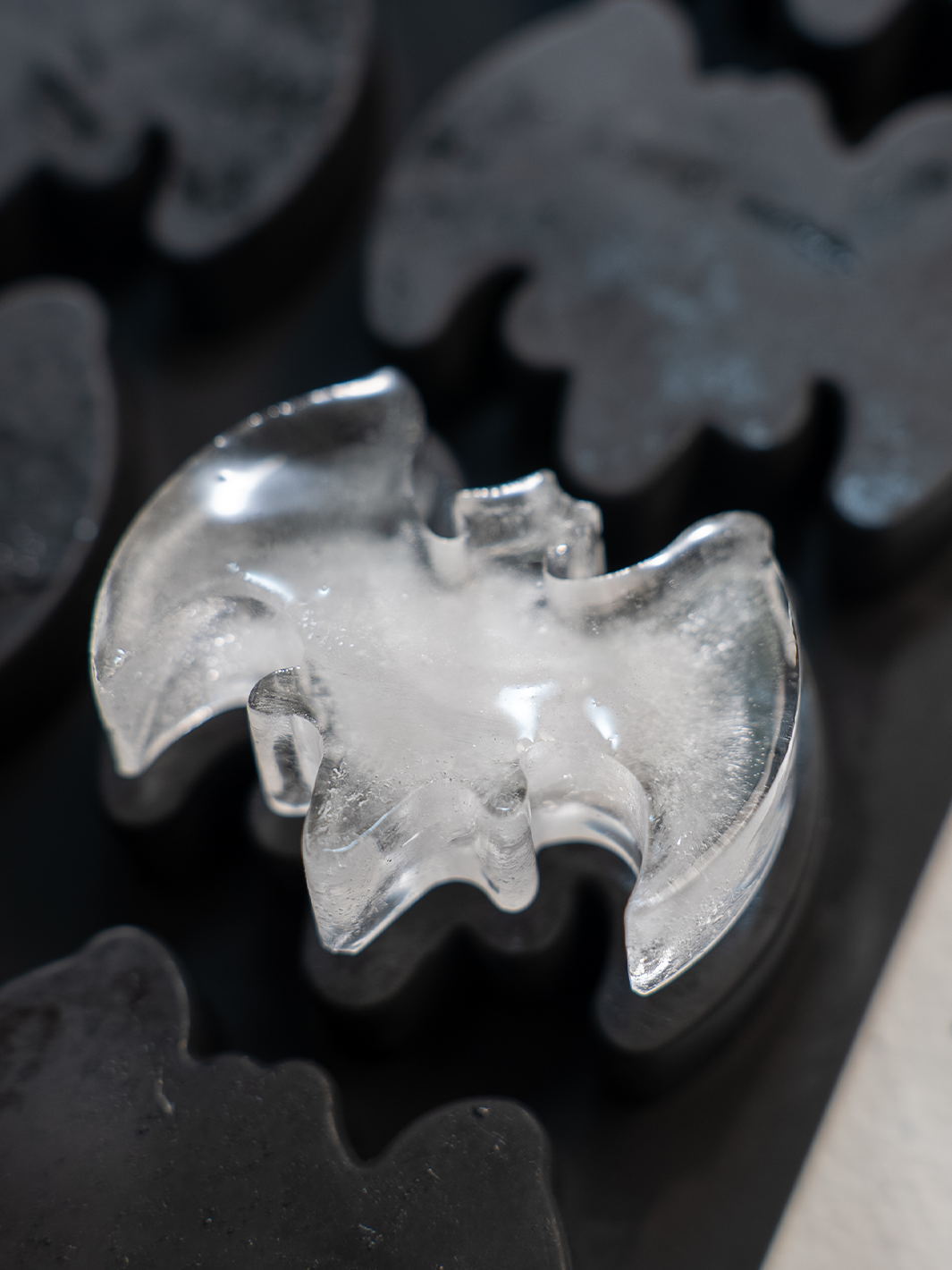 BACARDÍ Bat Ice Mold – 10 Cube Tray