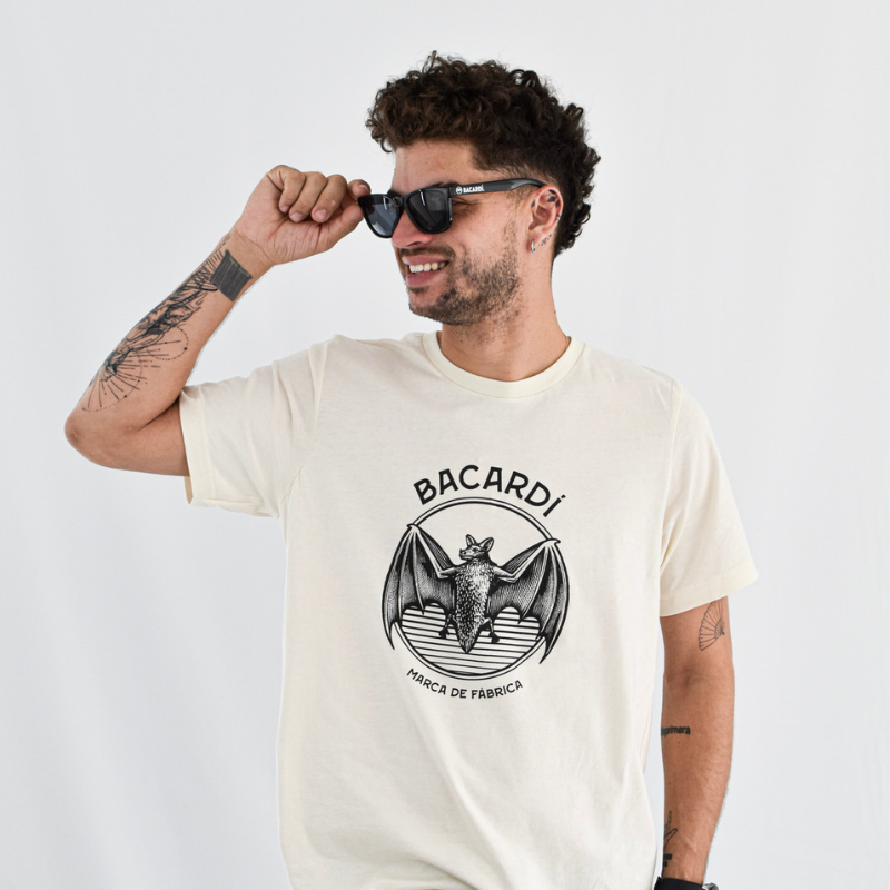 Classic BACARDÍ T-shirt – CASA BACARDÍ